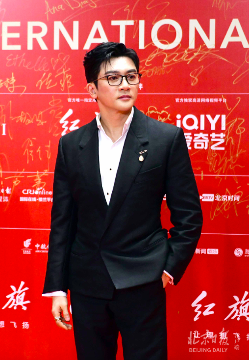 苏有朋