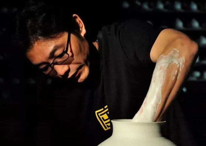 定瓷白玉釉的发明人   薛行嶙