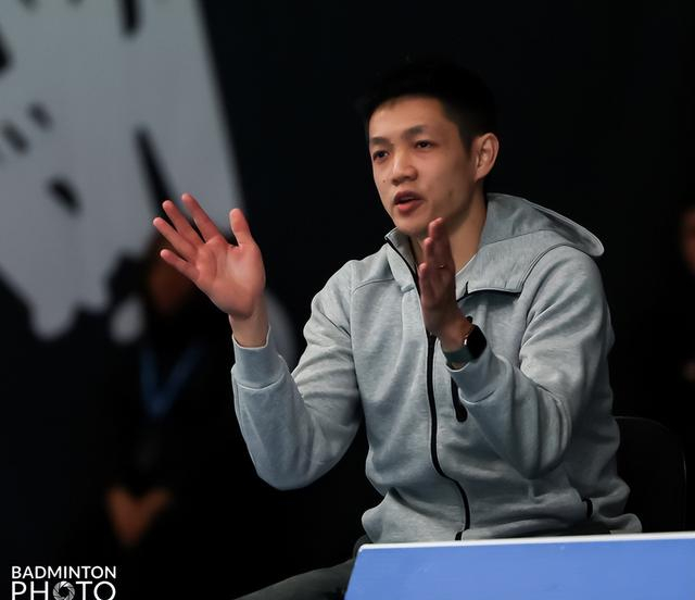 刘国伦宣布退役,羽毛球运动员退役后何去何从?|李梓嘉|上田拓马|大马|男单|教练_新浪新闻