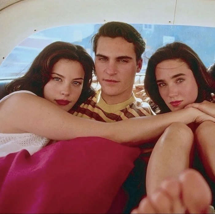 第一任男友华金·菲尼克斯，后来因《小丑》爆红