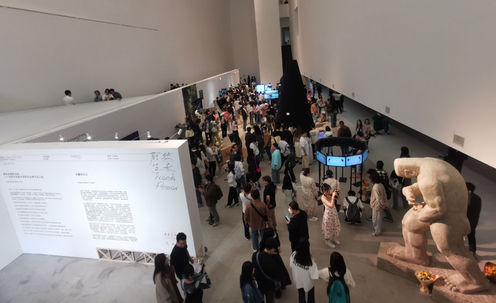 5月1日，2023年中央美院毕业季开启。新京报记者 苏季 摄