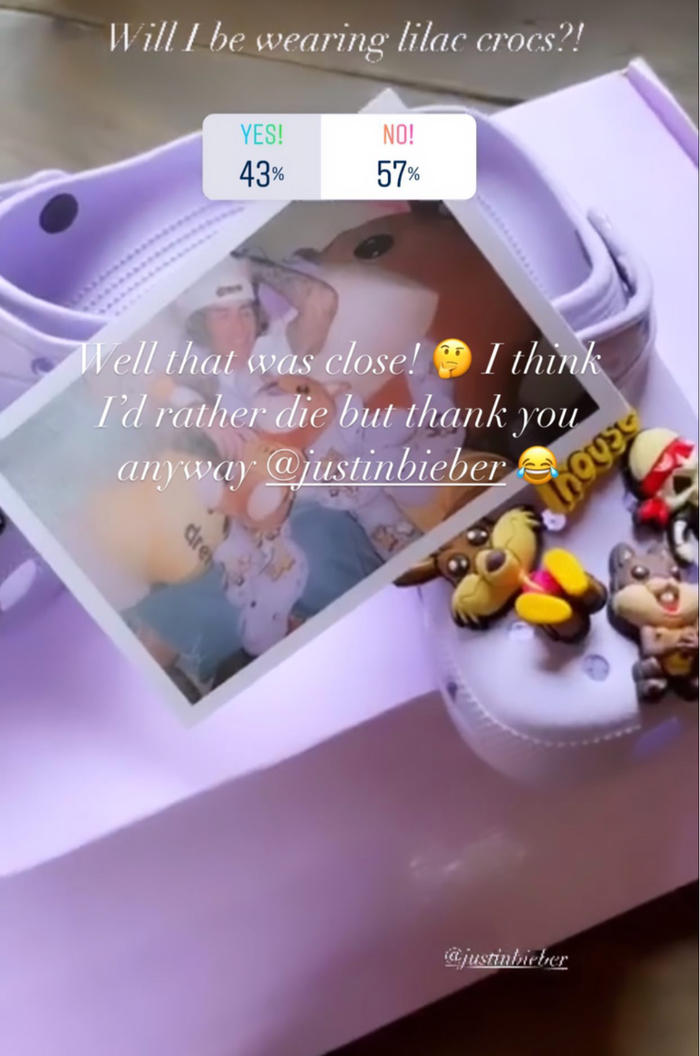 Crocs 是目前洞洞鞋最大的牌子|图源：Ins截图