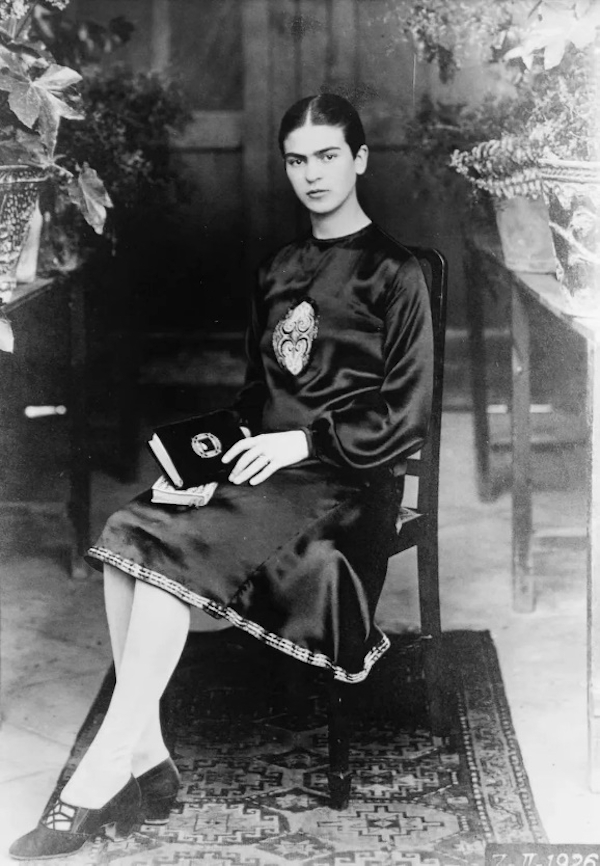 学生时期的弗里达·卡罗