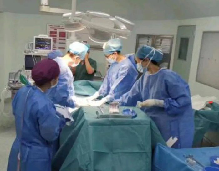 手术中