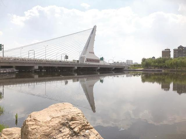 伊通河 城市晚报全媒体记者 刘佳雪 摄