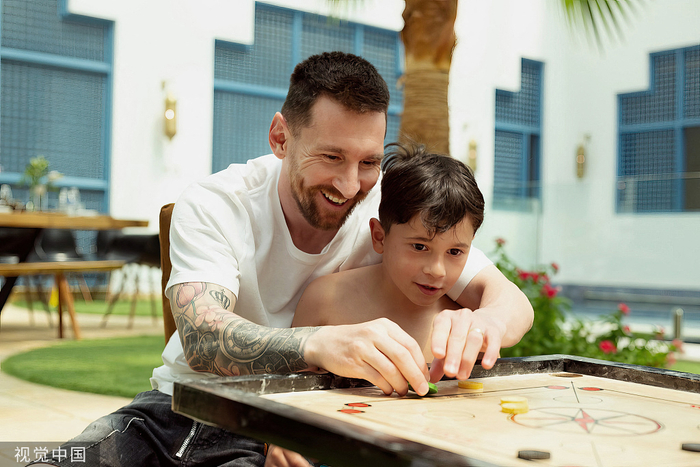 如果梅西加盟沙特联赛，他的收入必将超过C罗。