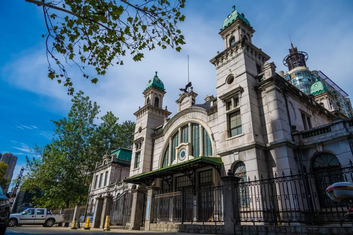 大智门火车站（老汉口站）近照