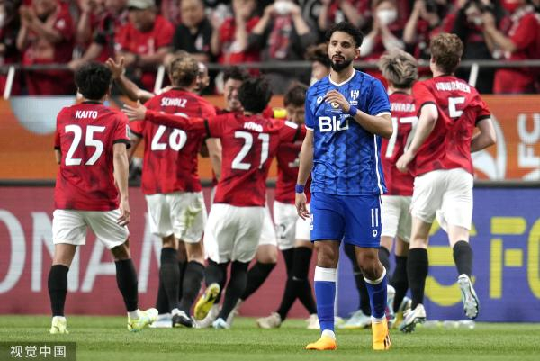 浦和红钻力压利雅得新月夺冠。