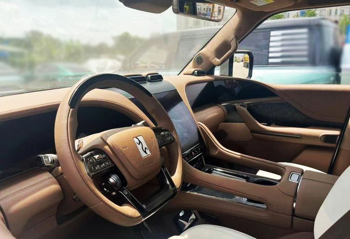 （仰望U8内饰实拍图）