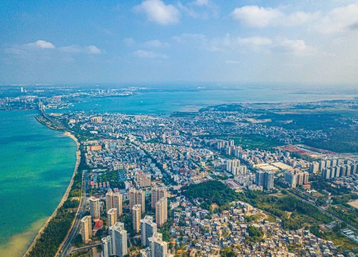 图片来源：新华社