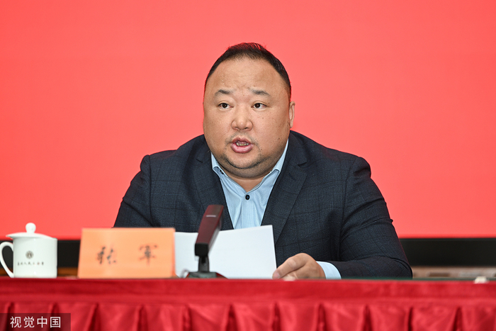 中国羽毛球协会主席张军。
