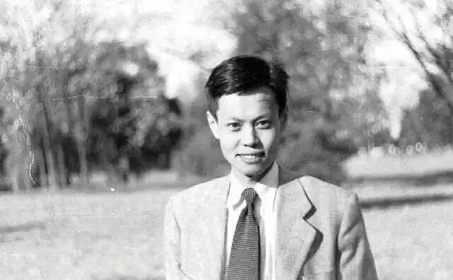101岁的杨振宁,和他的3个儿女|科学家|杨武之|华罗庚|物理|儿子_新浪新闻