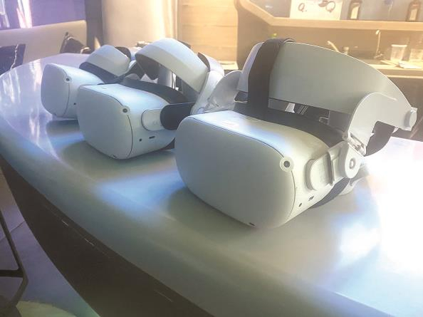             VR设备  钱文婷  摄          