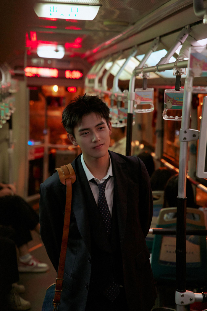 陈飞宇说，近两年他在镜头前变得越来越放松，也越来越能投入到角色的精神世界中。（图为《倒数说爱你》剧照）  受访者供图