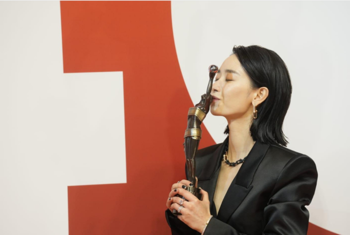 等了14年，影后刘雅瑟终于可以唱歌了