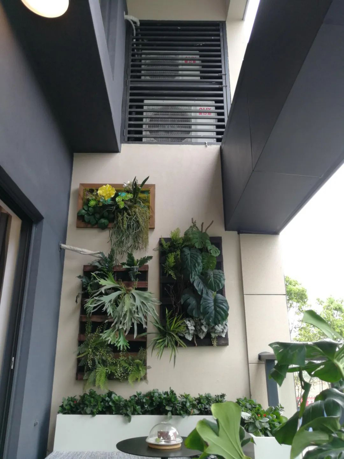 复式设计的阳台等空间容易被业主改造（陈玉霞 摄）