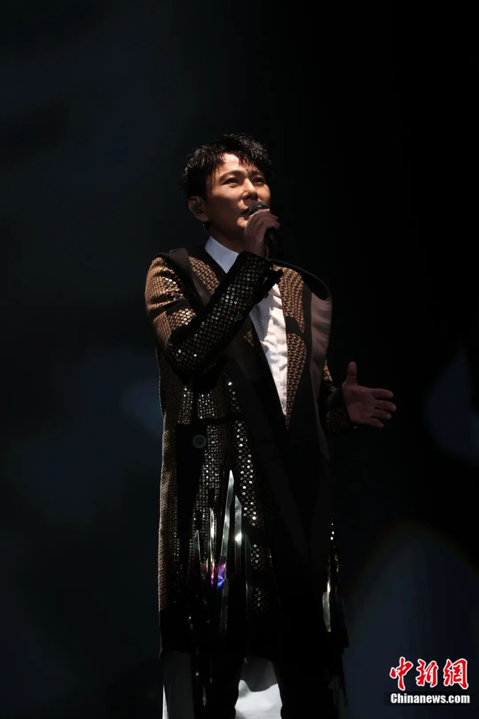 歌手张信哲。受访者供图