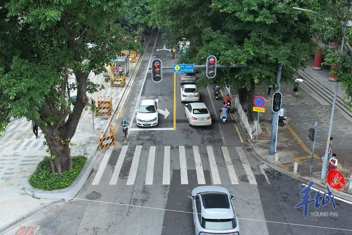 西华路（荔湾路北段至康王北路路段）恢复双向两车道通行
