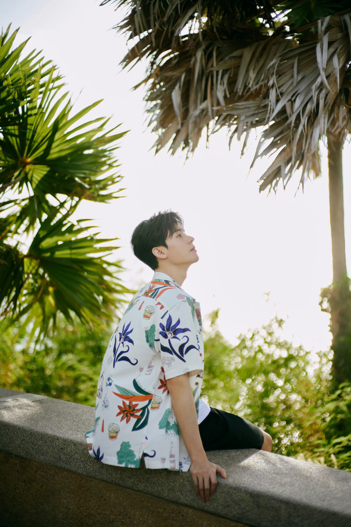 龚俊工作室晒照 来签收俊俊的明信片|龚俊|王俊凯_新浪新闻