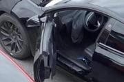 延续极简风格，新款特斯拉Model 3内饰谍照曝光