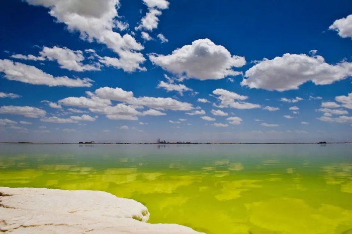 察尔汗盐湖