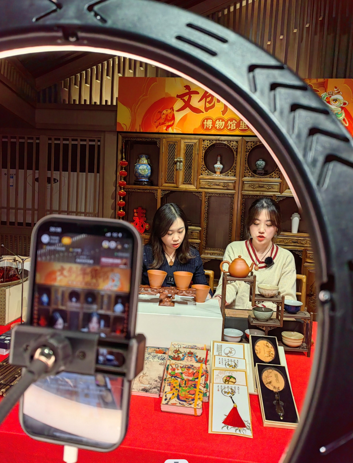 @重博文创 直播场景 受访者供图