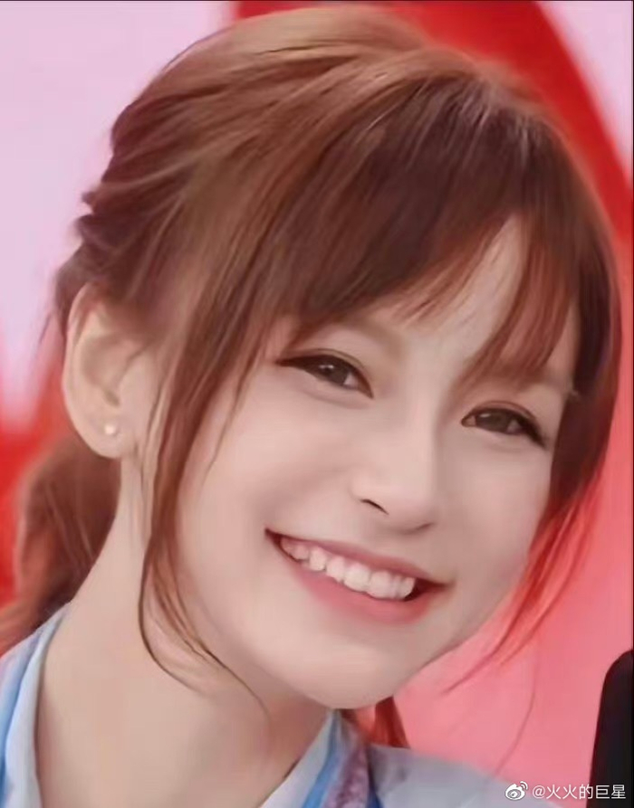 谁年轻时还不是个甜妹了!baby@angelababy 现在也是最甜的姐!