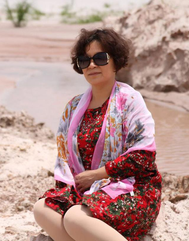 中国大妈的4个"穿搭雷区",老土又俗气!看完你还敢照着穿吗?