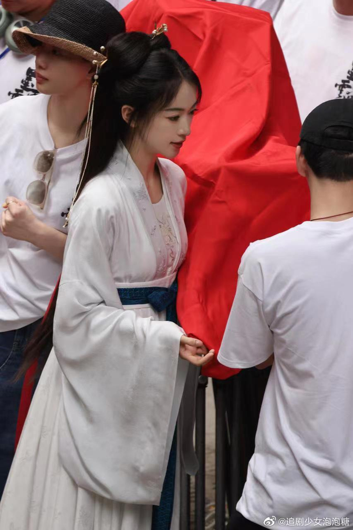 吴谨言新剧《墨雨云间》(嫡嫁千金)最新路透来了……|吴谨言|路透