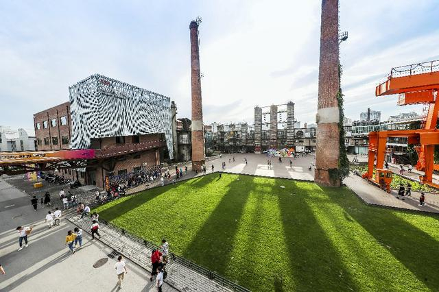 请问针对文旅行业加速复苏，朝阳区文化和旅游局对辖区内文旅业态的经营推广具体有哪些支持性举措？