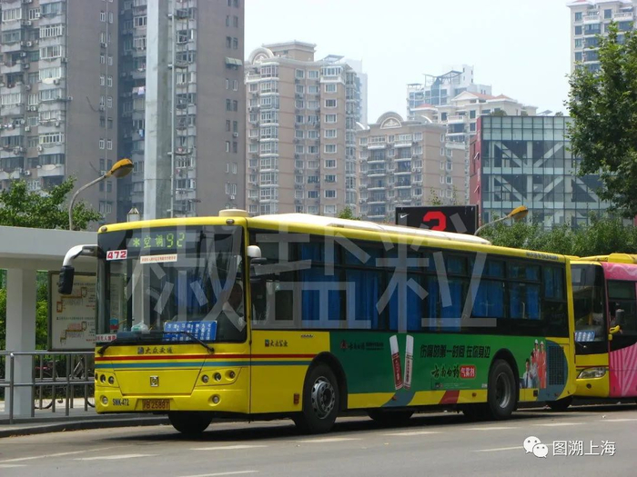 92路SWB6116HG型客车，天钥桥路（魏家钧 摄）