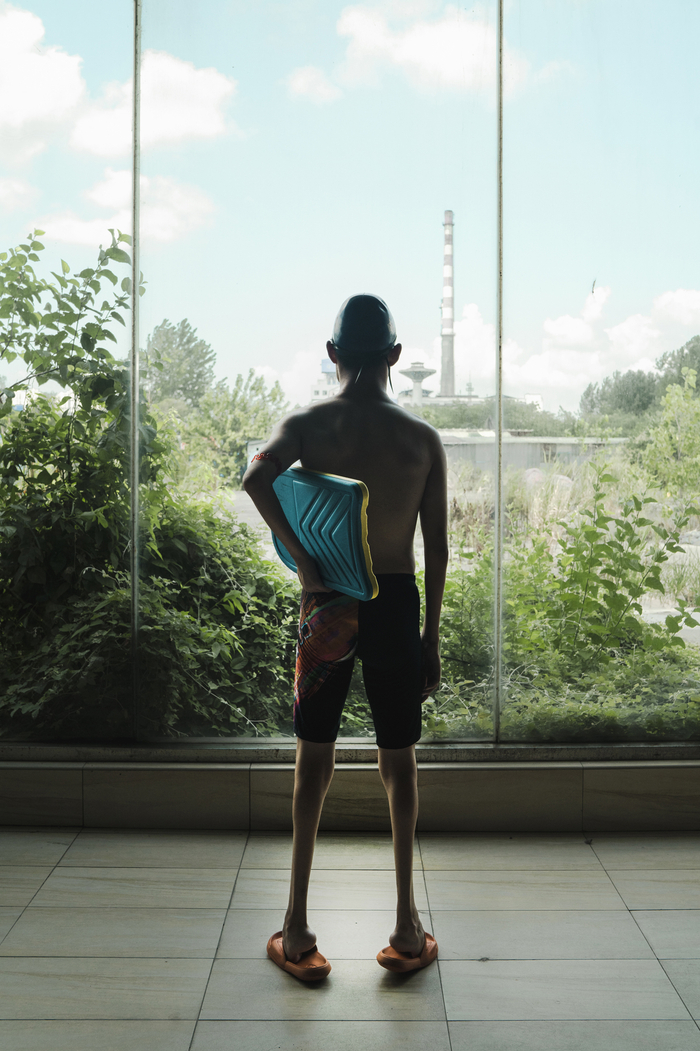 《光与水的孩子》，顾勤 作品