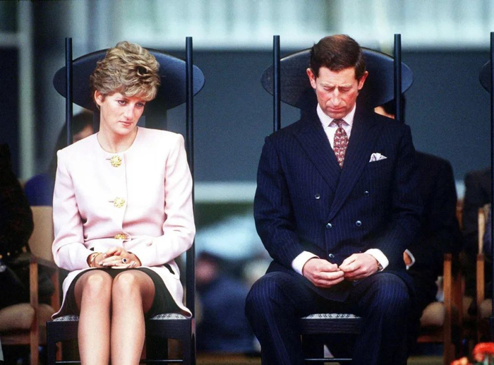 戴安娜与查尔斯