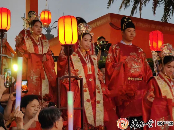 新人入场。广西日报-广西云客户端记者 覃海明 摄