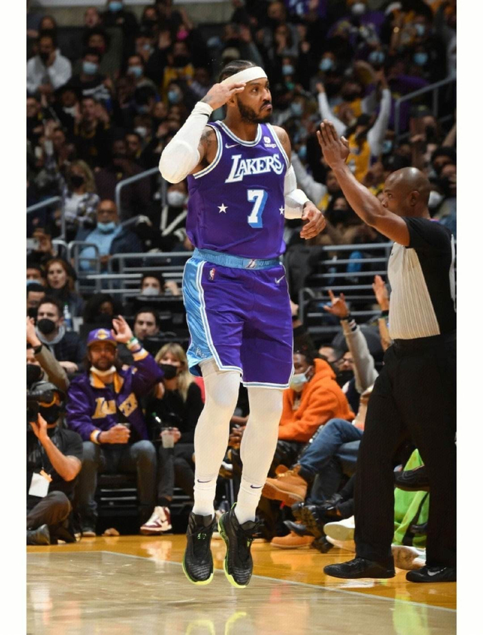卡梅隆安东尼|掘金|nba_新浪新闻