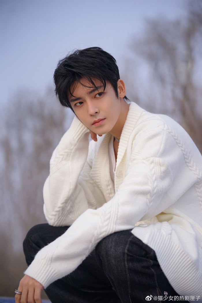 侯明昊 考古到一组好喜欢的照片!