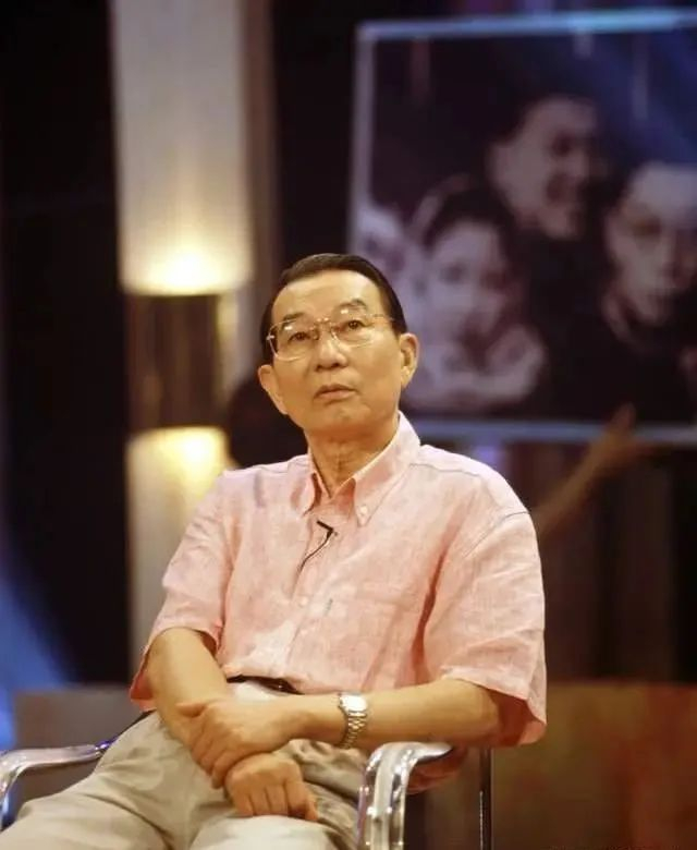 傅雷之子傅敏去世:身居暗处,却永远向着光明|傅雷|傅聪_新浪新闻