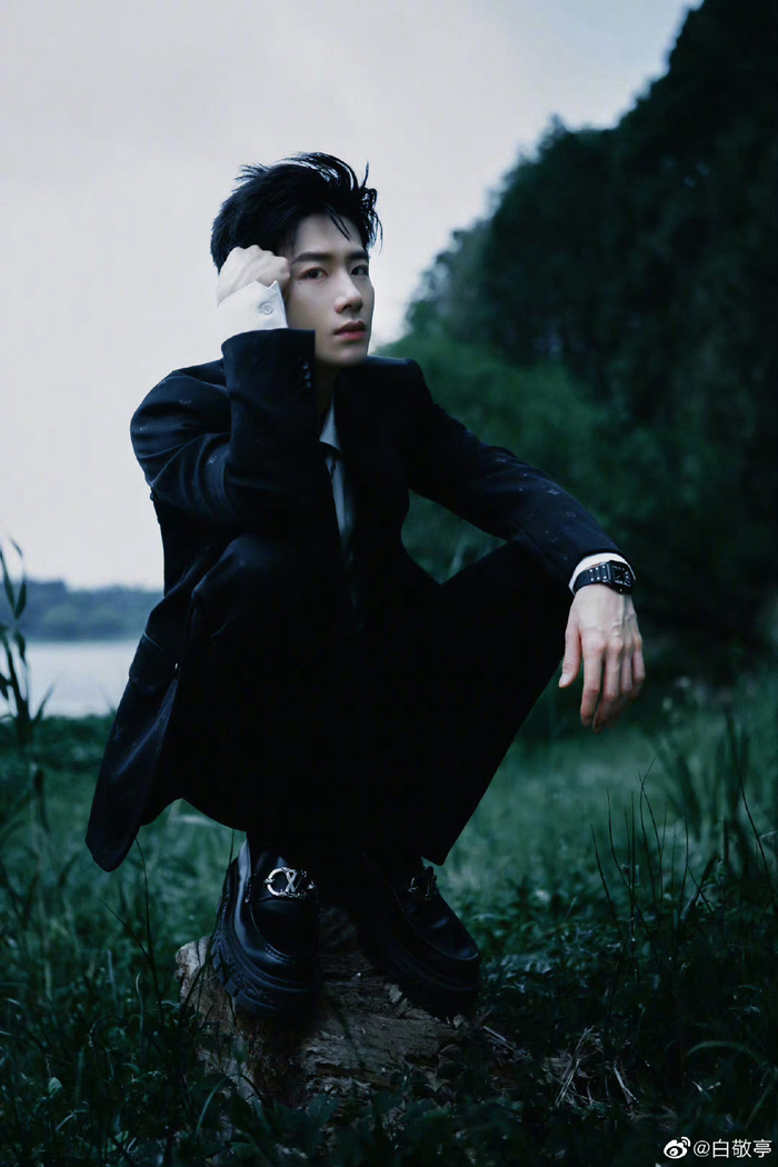 咱就是说你小汁帅的有些过分了|白敬亭|眼镜_新浪新闻