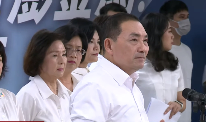 若台当局在金门部署海马斯,解放军必清除!侯友谊刚征召就膨胀!