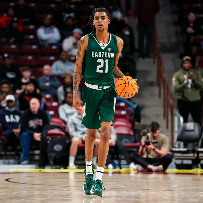 前锋伊莫尼贝茨将为太阳队试训 伊莫尼贝茨6英尺9英寸……|太阳队