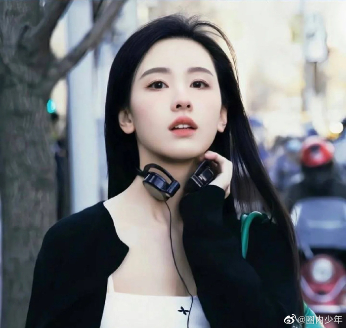 陈都灵_新浪新闻