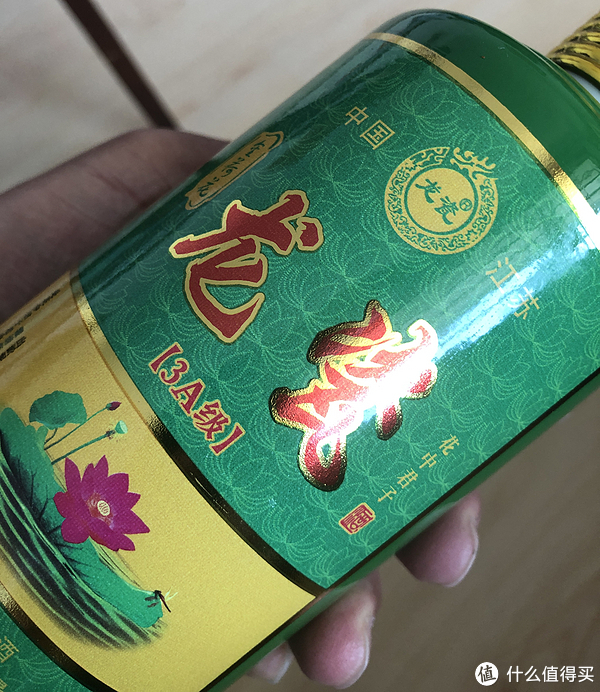 龙瓷,金荷花浓香型白酒|白酒|江苏省_新浪新闻