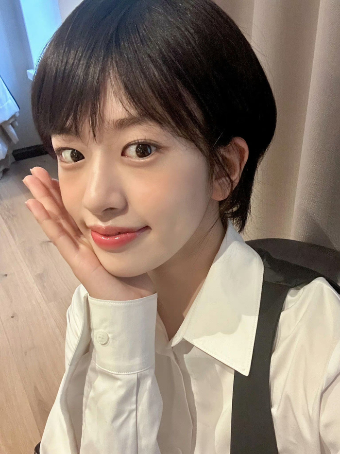 安宥真の自拍集|安宥真|自拍_新浪新闻