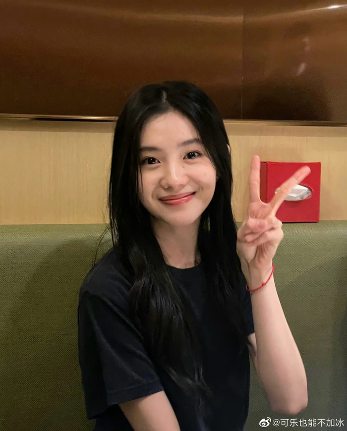 浩存妹妹好可爱呀我也好想去偶遇呀|演唱会|刘浩存|五月天_新浪新闻