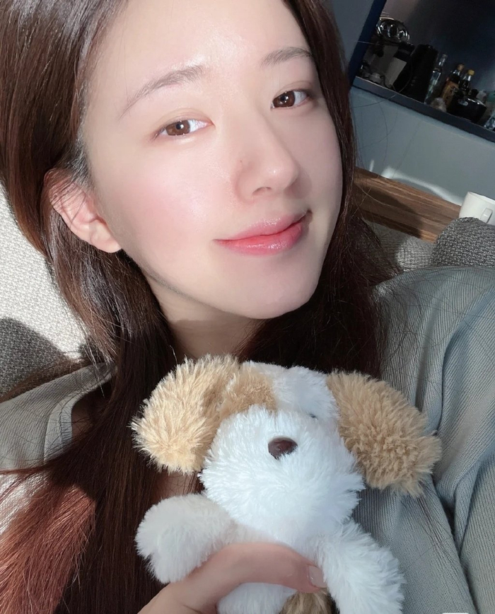 赵露思 | 素颜 这个小女孩皮肤真的好好……|赵露思|素颜|福原爱_新浪