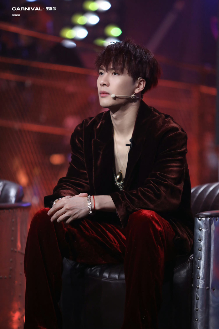 王嘉尔或将回归这街6当飞行嘉宾!|王嘉尔_新浪新闻