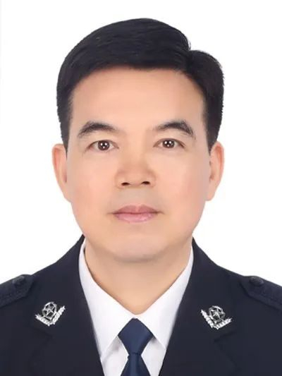 新任市公安局长