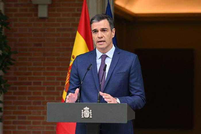 当地本领2023年5月29日，西班牙马德里，西班牙首相桑切斯发表谈话，决定于7月23日提前举行大选。图/视觉中国