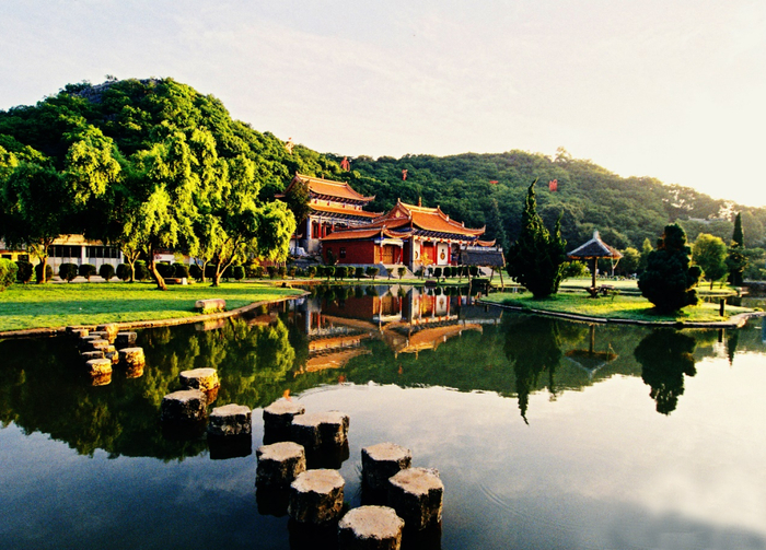 ▲泸西阿庐古洞