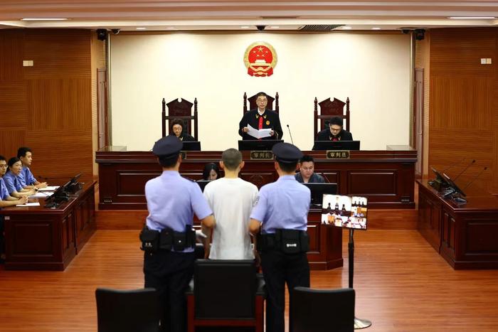 5月30日,宣判现场。 图源:福建高院